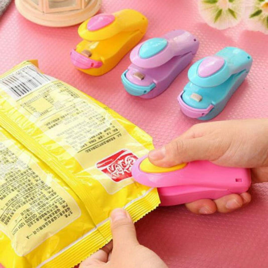 Mini Heat Sealing Machine for Airtight Food Storage – Portable Bag Sealer