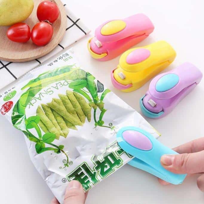 Mini Heat Sealing Machine for Airtight Food Storage – Portable Bag Sealer