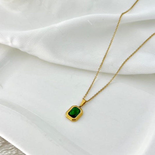 Zircon Nug with Golden Chain Pendant - Adjustable Size Necklace for Girls & Women